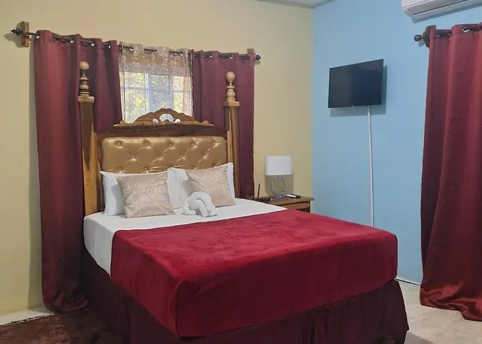 Bed & Breakfast Hill View Vacational 1 Bedroom Runaway Bay